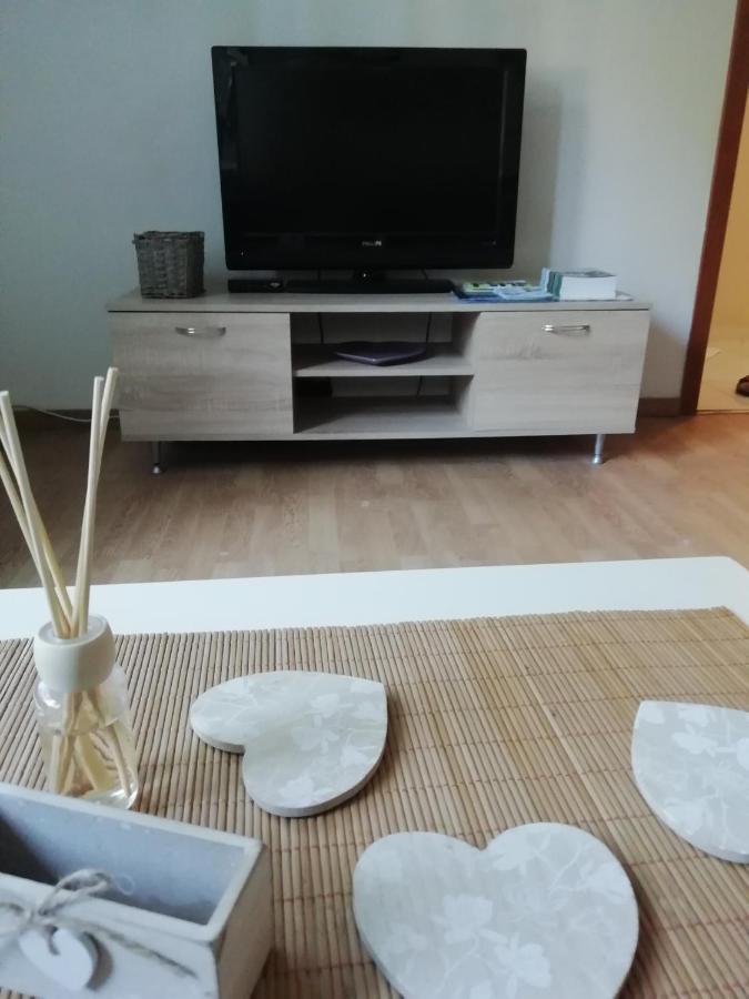 Sarmantni Apartman Malecka Zagreb Ngoại thất bức ảnh